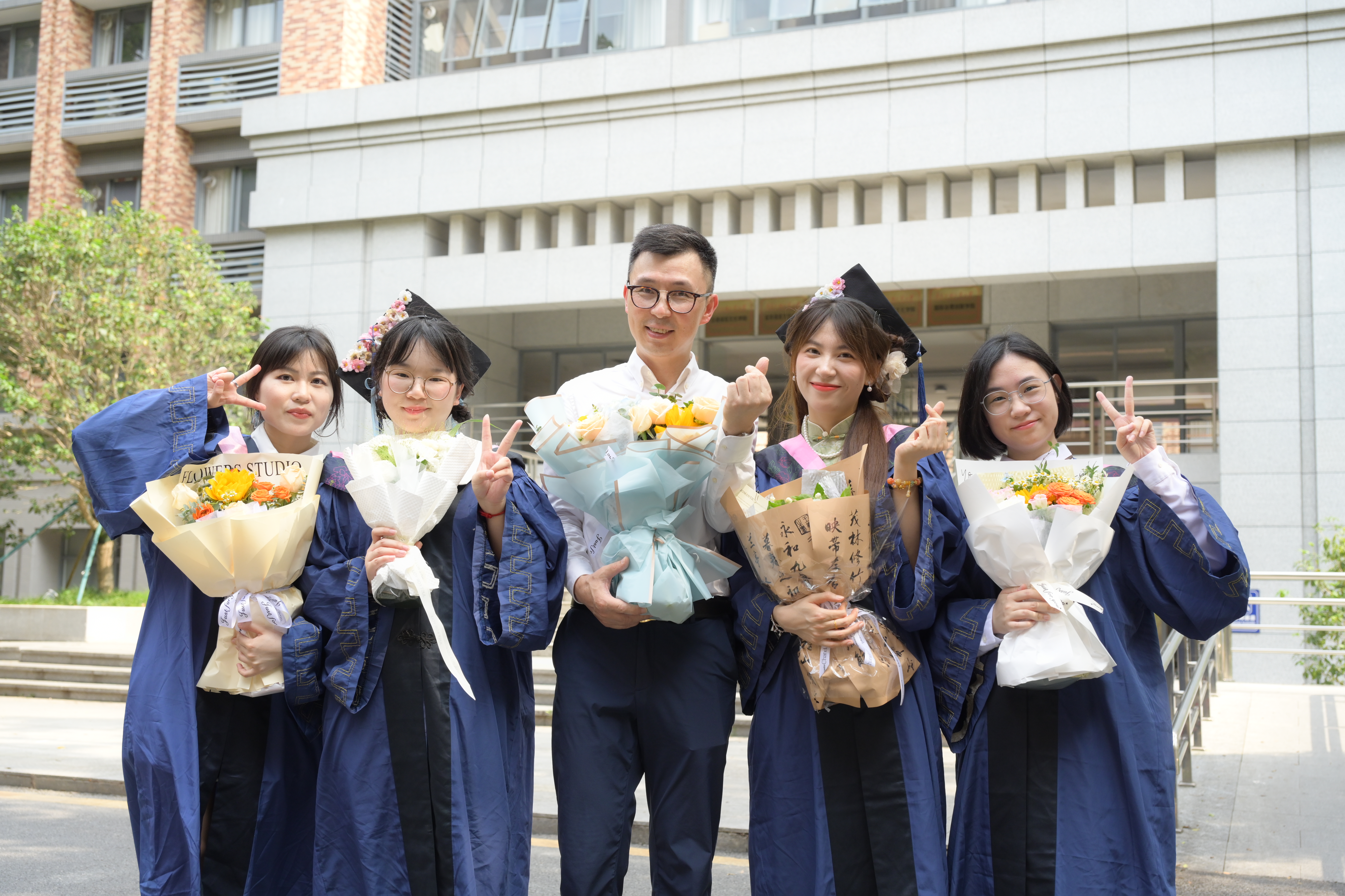 【南海超话】中马建交50周年 “马来语专业就业前景非常不错” 【南海超话】中马建交50周年 “马来语专业就业前景非常不错”